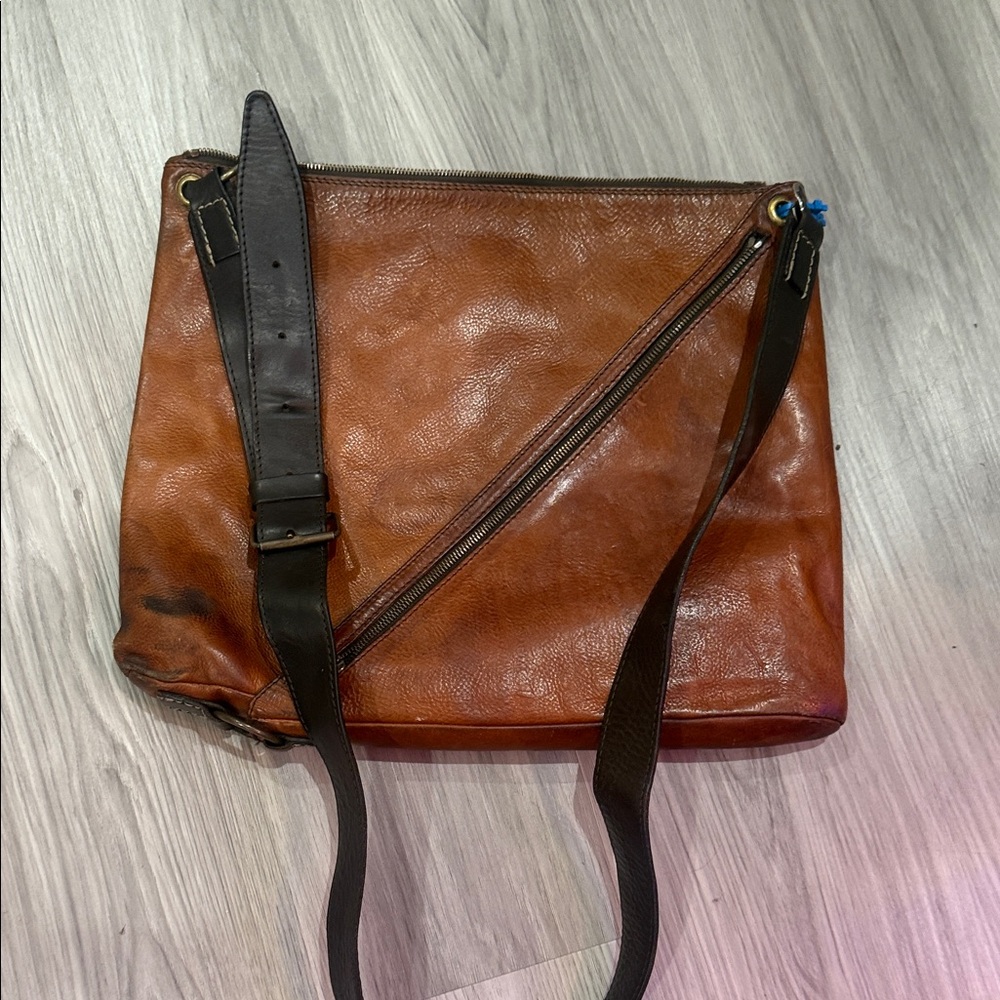 John Varvatos Tan Leather Messenger Bag